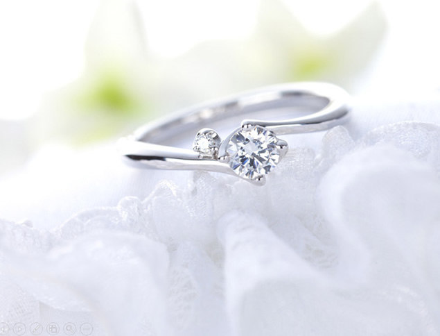 钻戒皇冠发卡婚庆婚礼ppt模板