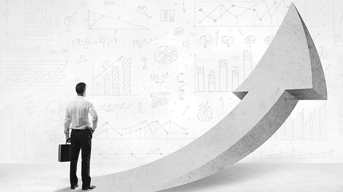 职场人物与立体箭头PPT背景图片